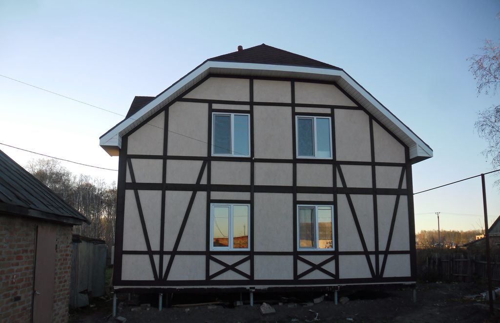 Дом двухэтажный в стиле фахверк