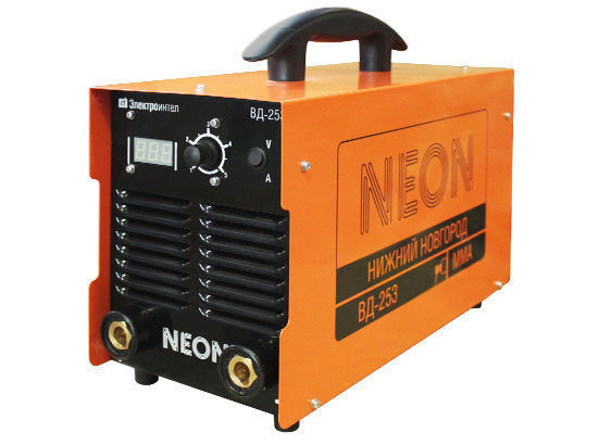 Сварочный инвертор NEON ВД 253 (380 В)