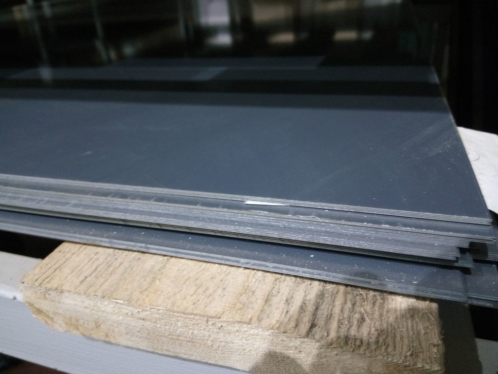 Плоский лист 0,45мм в пленке Покрытие полиэстер 7024 серый графит длина 2м