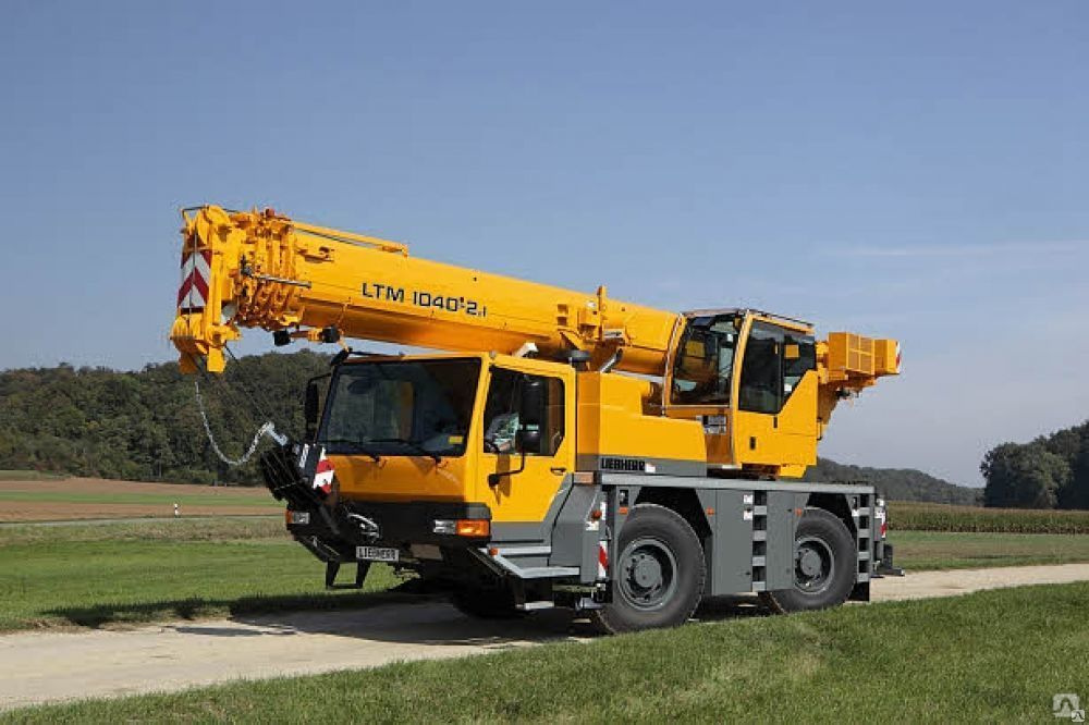 Автокран 40. Liebherr LTM 1040-2.1. Кран Либхер 40 тонн. Автомобильный кран Liebherr Liebherr LTM. LTM 1040/1.