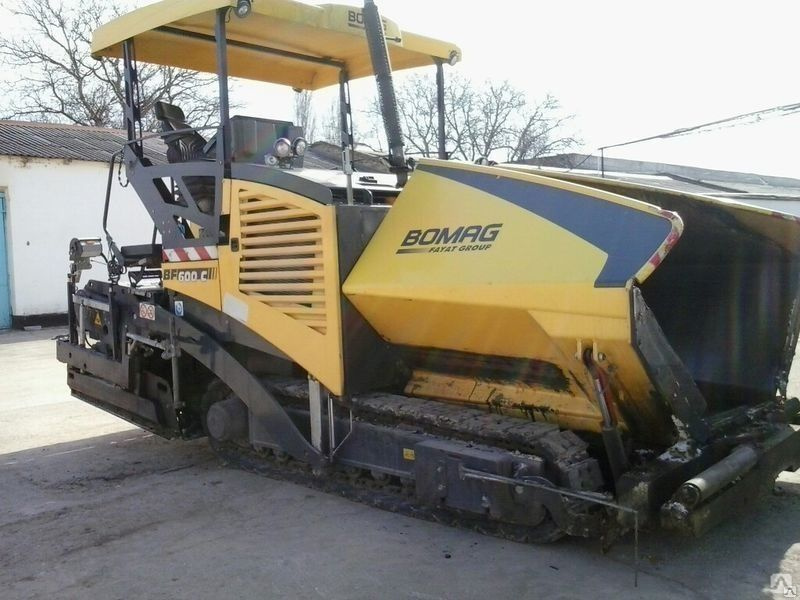 Bomag bf 600 c-3. Бомаг 600 укладчик. Bf 600. Бомаг 600 укладчик. Bomag bf 600 c-3.