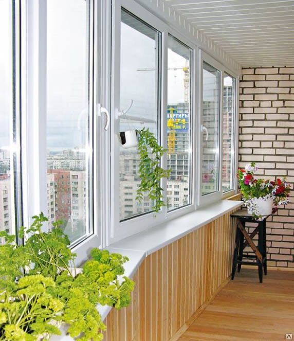 Остекление и ремонт балкона внутри и снаружи